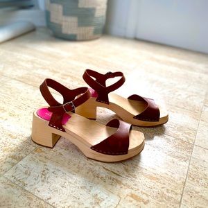 Swedish Hasbeens Clog Sandal 39 / 8.5 brown tan